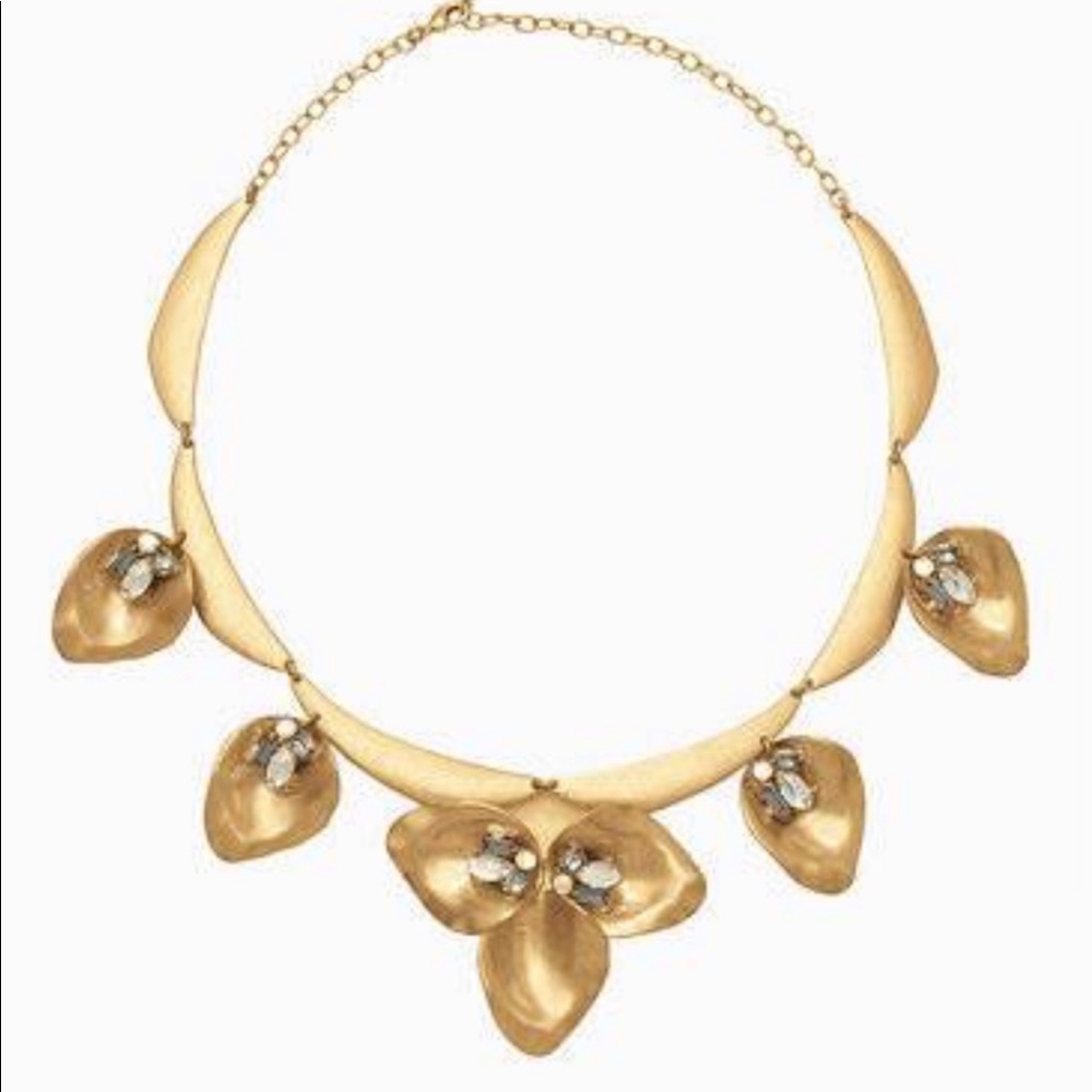 STELLA & DOT Dannika Floral Necklace Gold